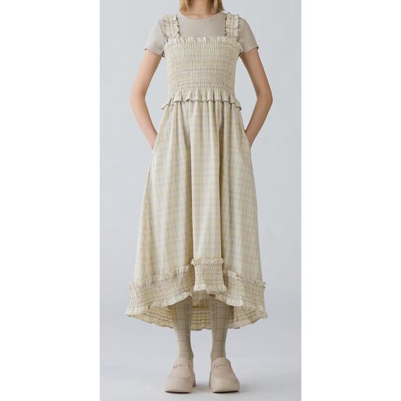 GU (Uniqlo) x Rokh Smocking Camisole Dress in Cream Plaid - Picture 3 of 16